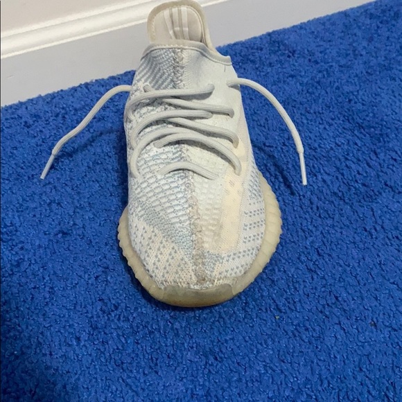 Adidas Yeezy Boost 350 V2 “Cloud White” - Picture 3 of 6
